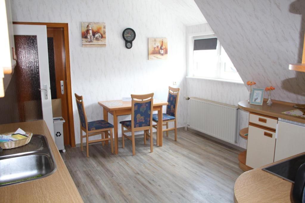 Ferienwohnung Schmetterling Trendelburg Exteriör bild